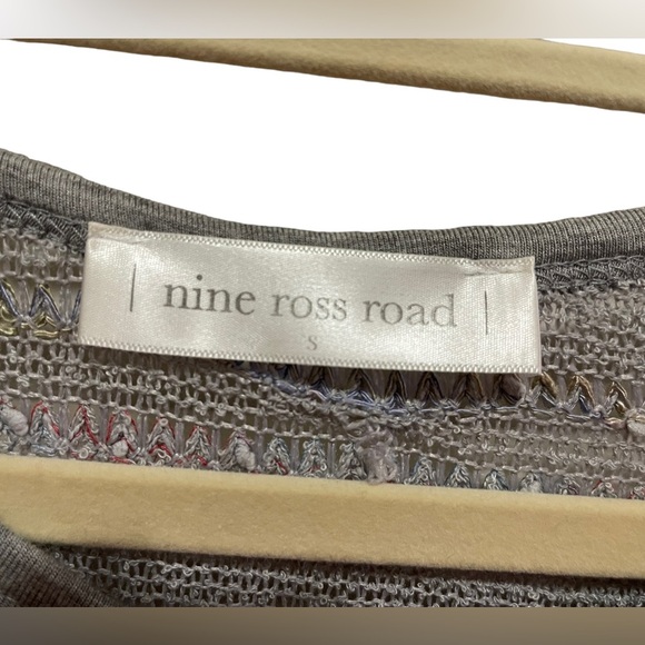 Nine Ross Road - loose knit sweater - grayish - size Small - Picture 3 of 4